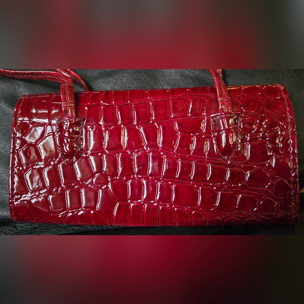 HOST PICK! 🎉🎊 Elle Red Croc-Embossed Mini Bag 8"×4" - Picture 7 of 7